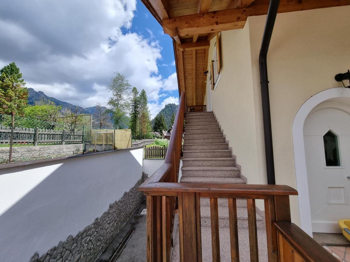 Residence Le Rose ปอซซาดิฟัซซา ภายนอก รูปภาพ