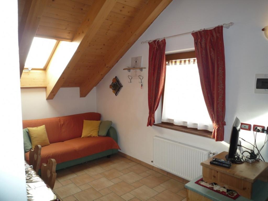 Residence Le Rose ปอซซาดิฟัซซา ภายนอก รูปภาพ